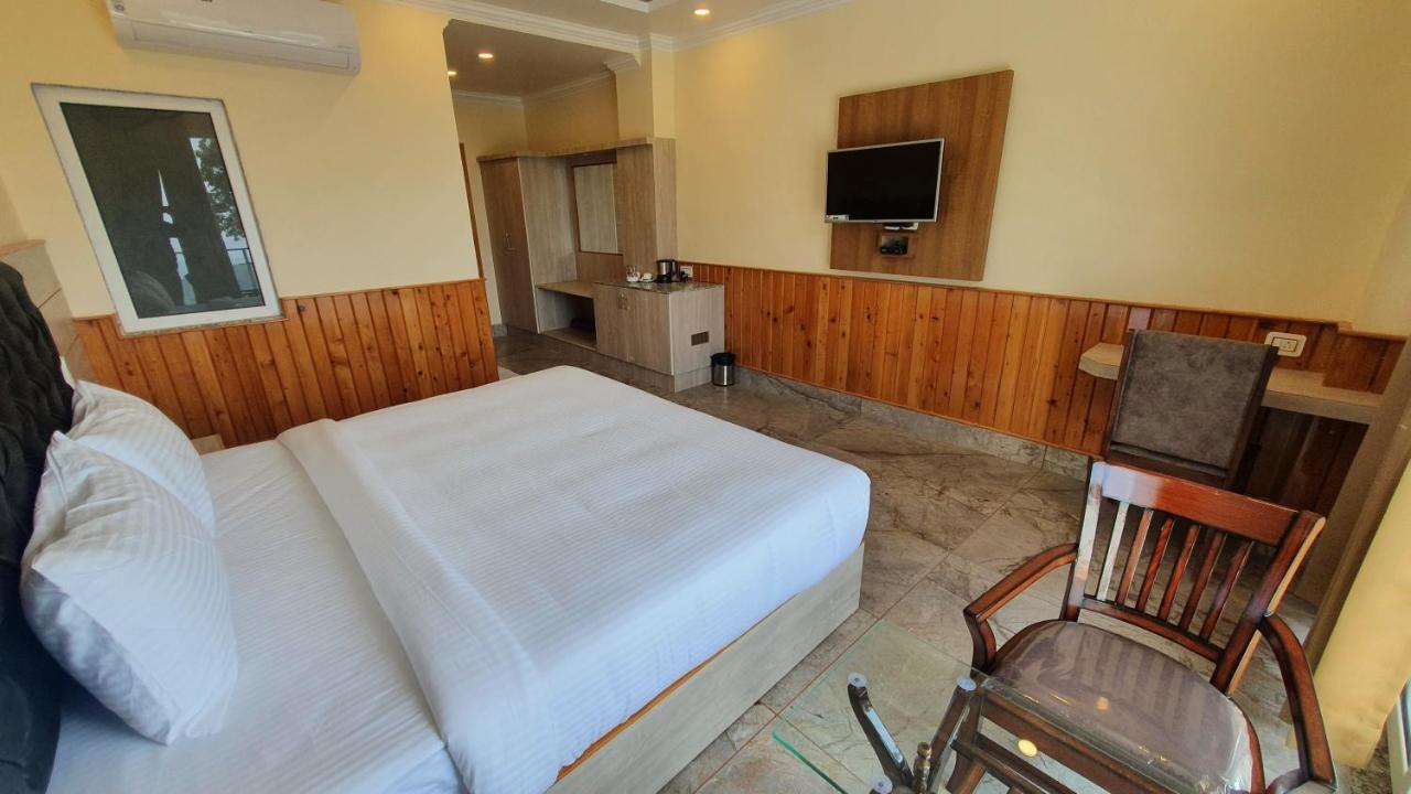 Nomadic Inn Dharamshala Exterior foto